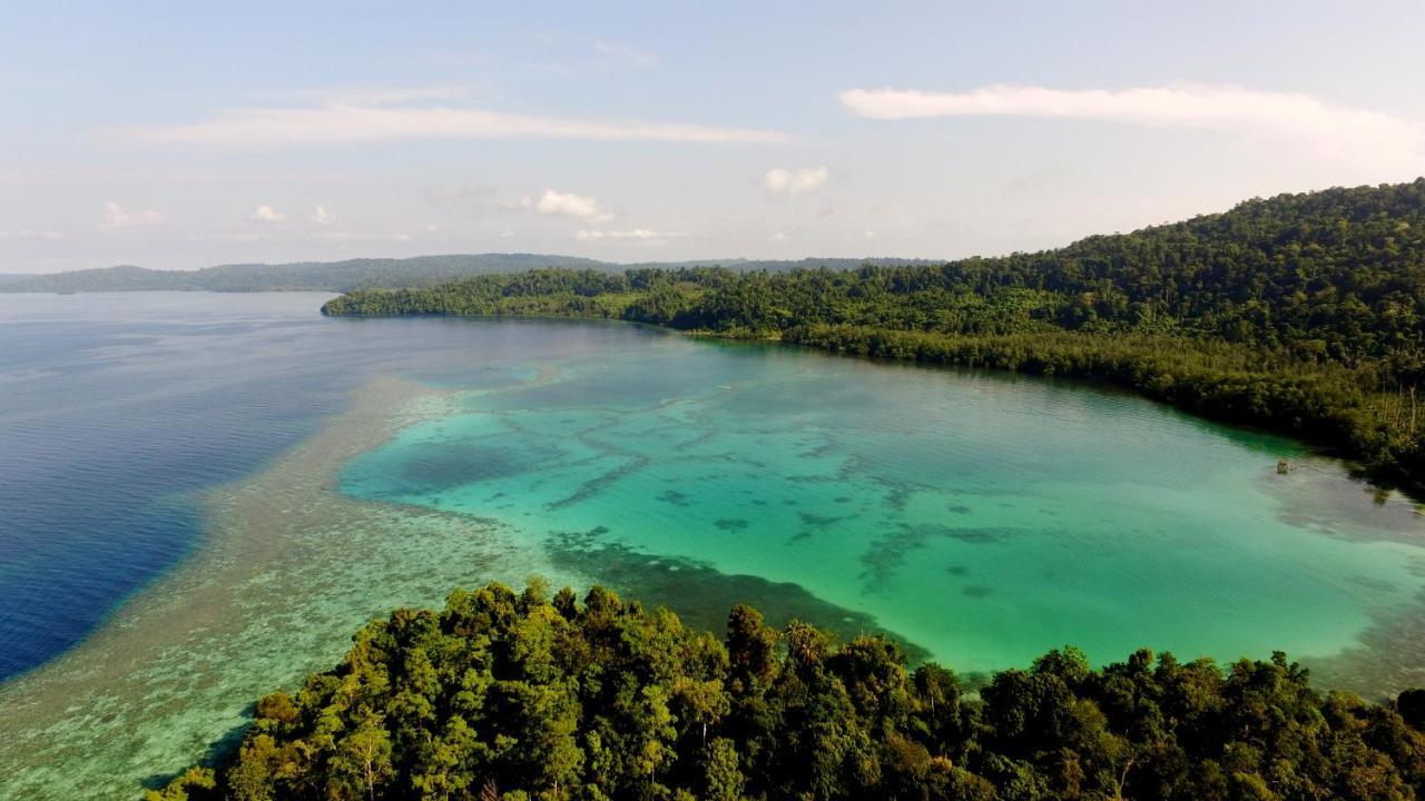 Tanjung Kalemo Resort Batudaka ภายนอก รูปภาพ