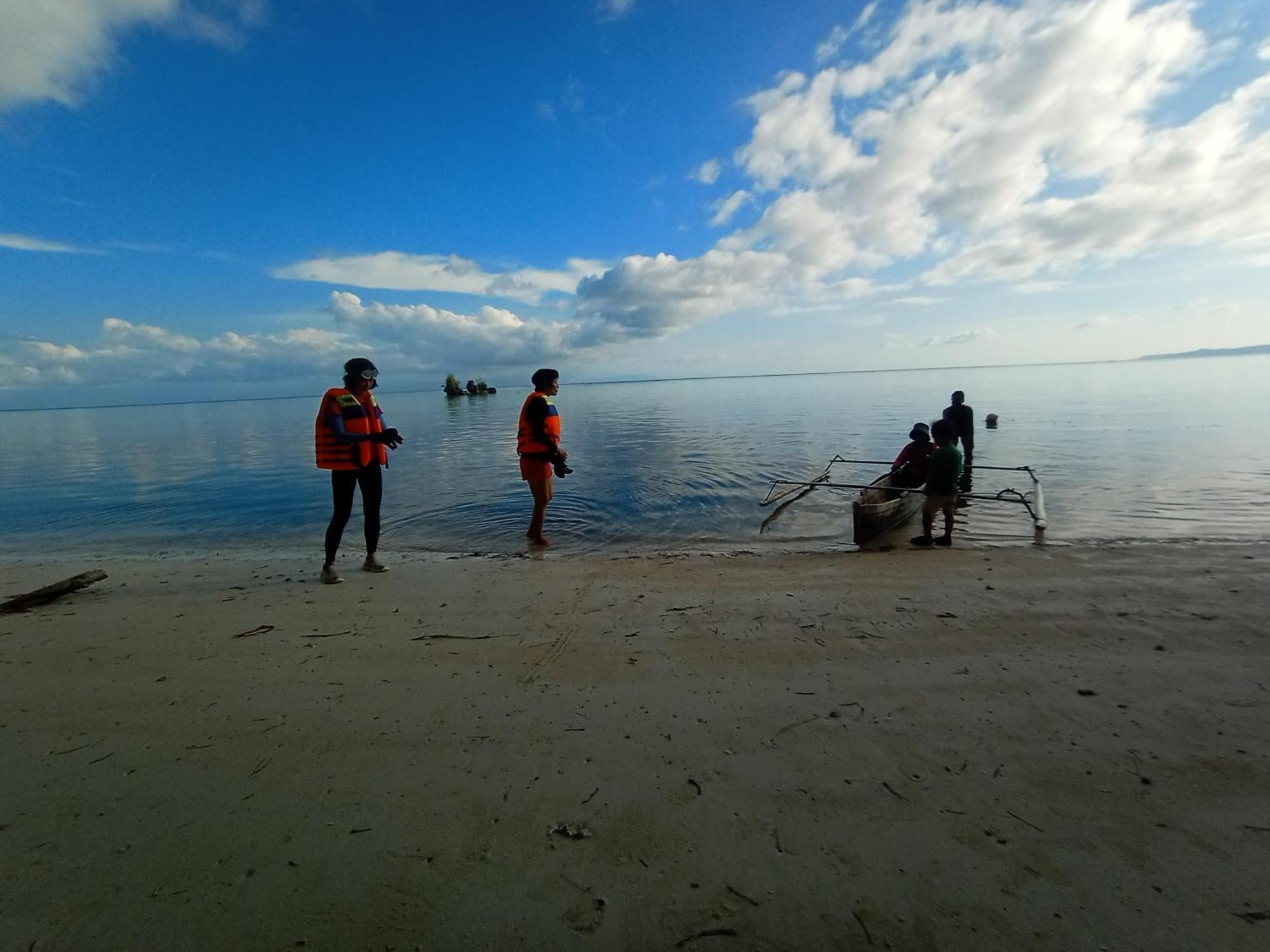 Tanjung Kalemo Resort Batudaka ภายนอก รูปภาพ