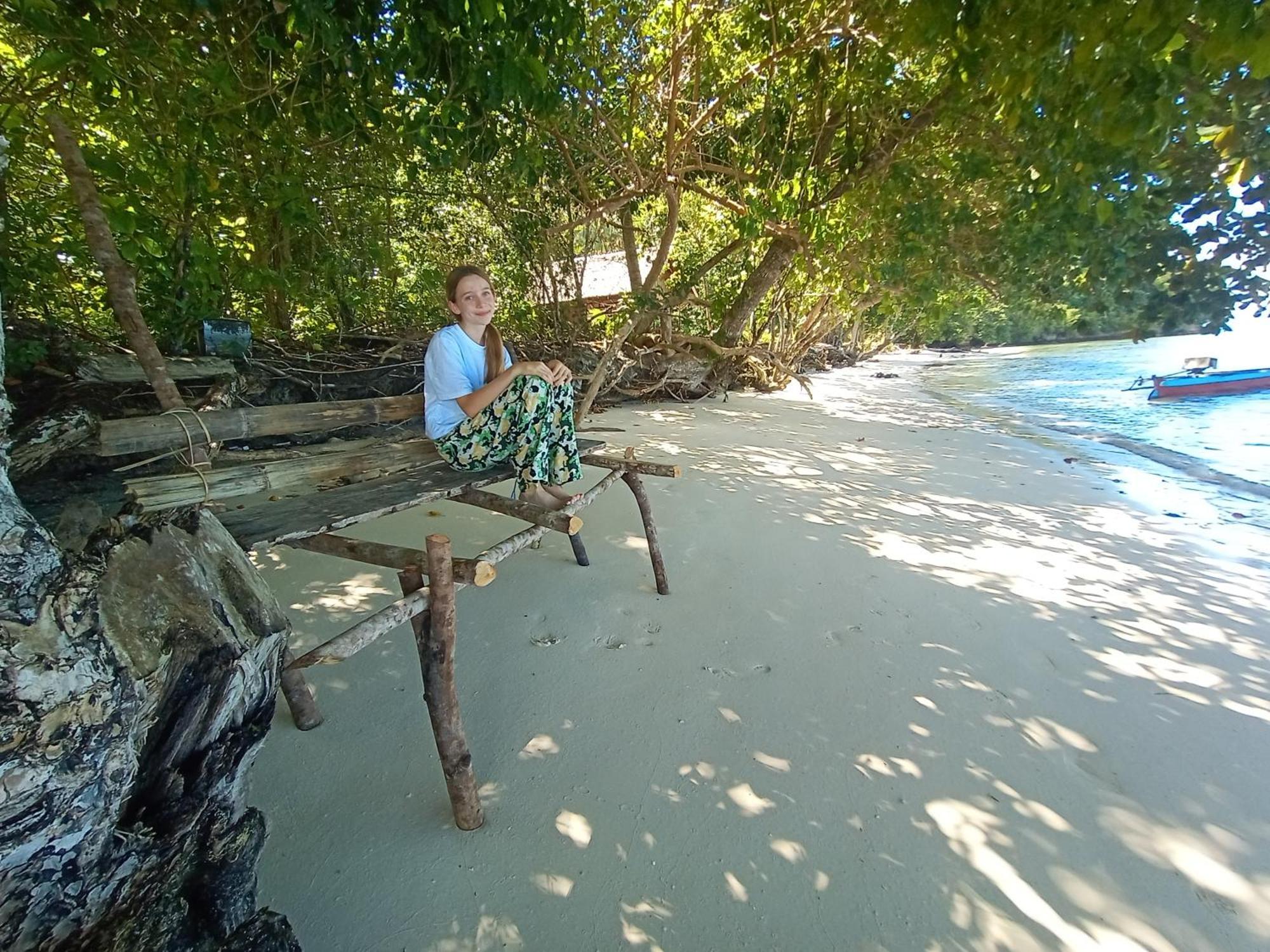 Tanjung Kalemo Resort Batudaka ภายนอก รูปภาพ